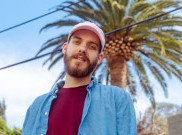 Jelajahi Spektrum Indie, San Holo Rilis Lagu 'It Hurts!'