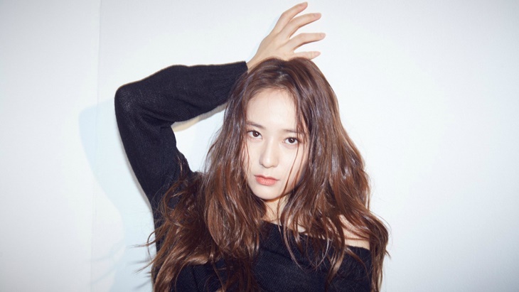 Dari Dewi Jadi Aktris, Peran Krystal f(X) di 