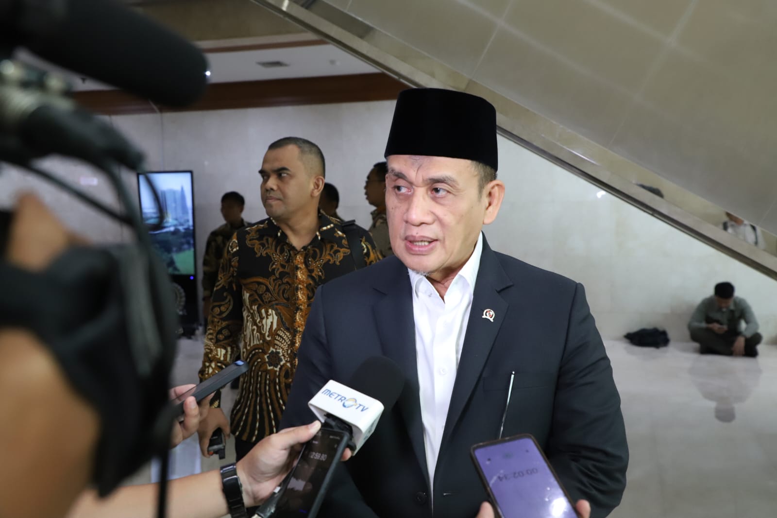 Kemenag Evaluasi Keamanan Madrasah setelah Ledakan di MAN 3 Padang, Publik Diminta tak Berspekulasi