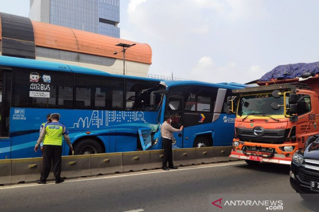 Alasan Polisi Belum Beberkan Penyebab Utama Tabrakan Transjakarta