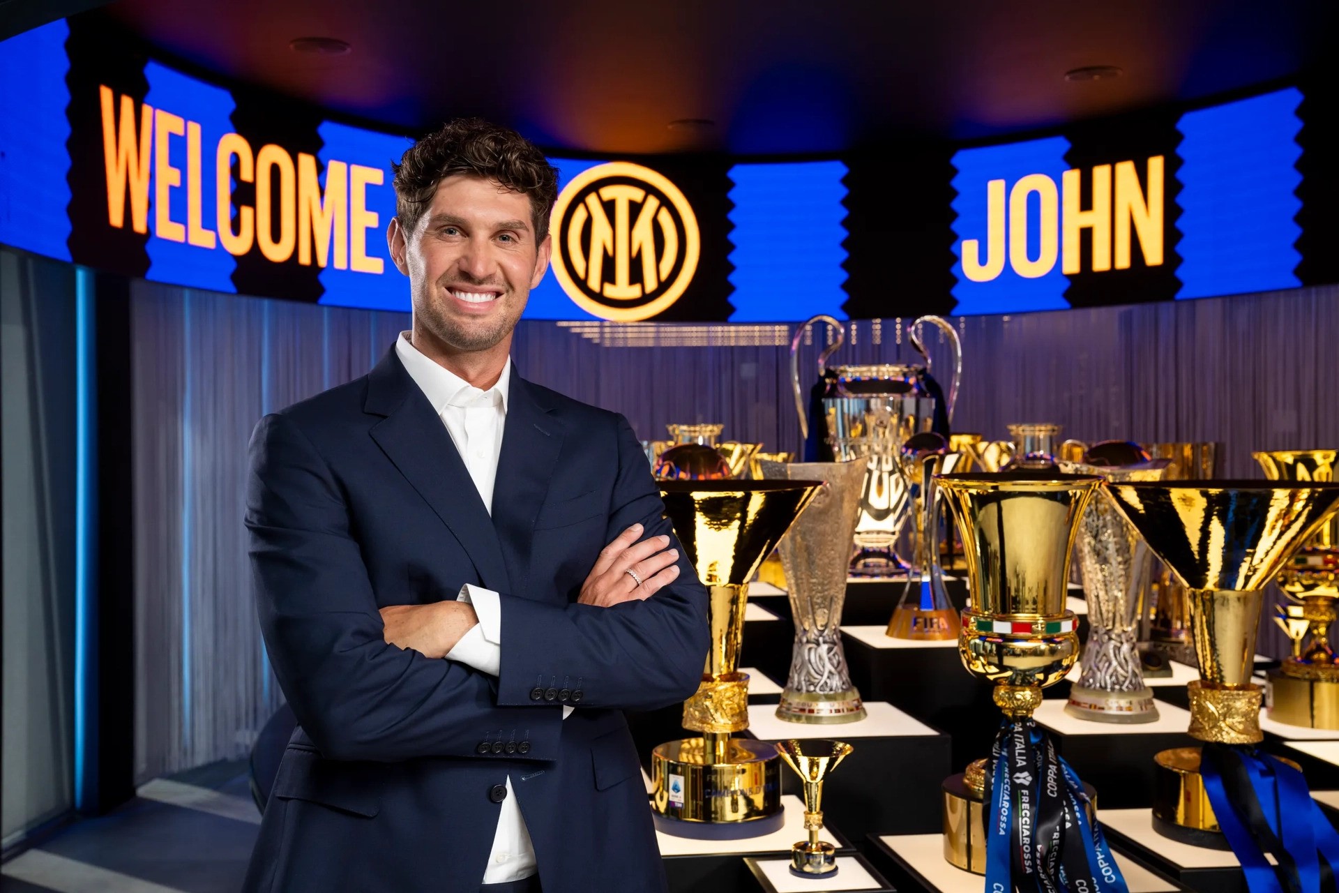 Resmi! John Stones Gabung Inter Milan dengan Status Bebas Transfer