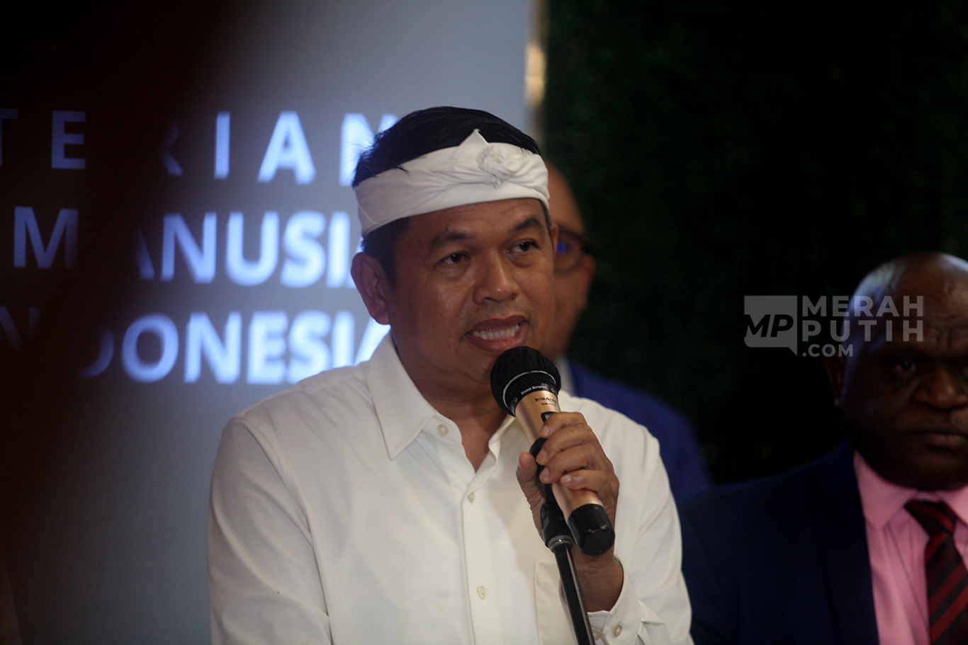 MAARIF Insitute Nilai Rencana Dedi Mulyadi Memasukkan Anak Nakal ke Barak Keliru, Bisa Merusakan Sistem Pendidikan