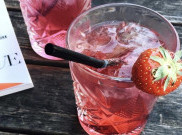 Strawberry Lemonade untuk Menyegarkan Harimu