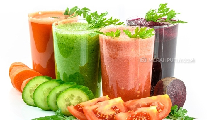 Cerahkan Kulit dengan Jus Mentimun