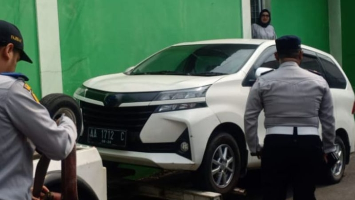 Retribusi Parkir 2022 Lesu, Dishub DKI Diminta Evaluasi Menyeluruh