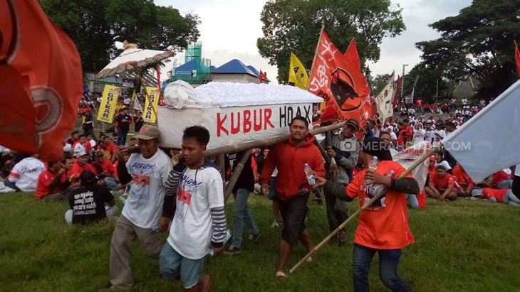 Di Solo, Jokowi Minta Pendukungnya Kubur Hoaks