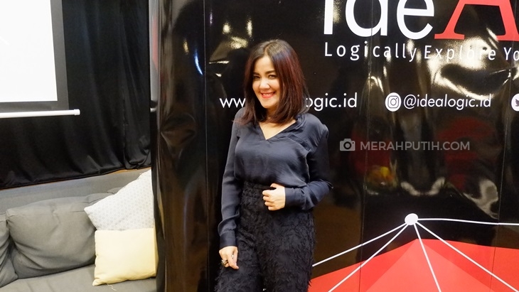 Ivy Batuta Bagi-Bagi Tips Melancong dengan Anak, Ternyata Suka Bawa Rice Cooker Sendiri