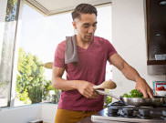 Alasan Wanita Senang dengan Pria Hobi Masak