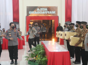 Ubah Kawasan Zona Merah ke Hijau, Dua Bintara Dapat Tiket Sekolah dari Kapolri