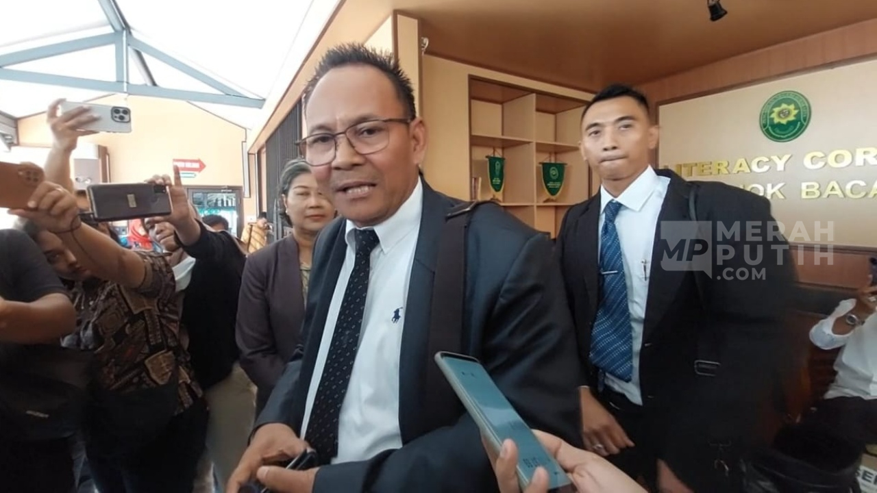 Jokowi Absen Sidang Perdana Ijazah SMAN, Kuasa Hukum: Melayat Paus Vatikan