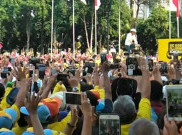 Naik Sepeda Bambu, Jokowi Hadiri Deklarasi Dukungan Alumni UI