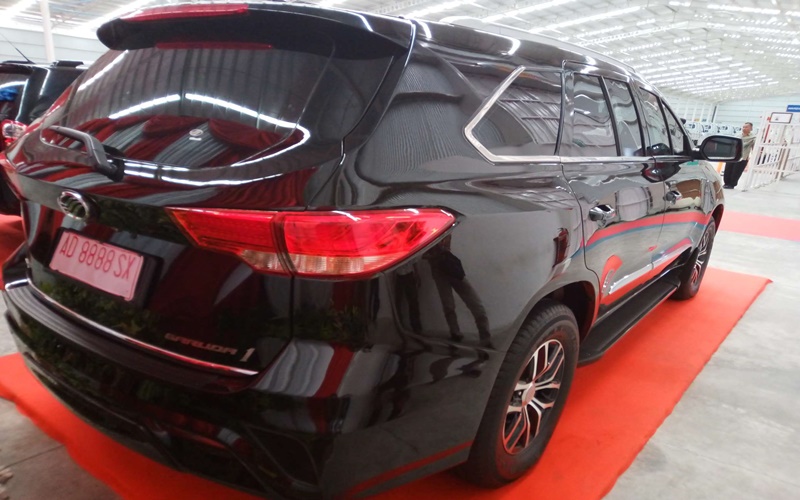Mobil SUV Esemka Garuda 1