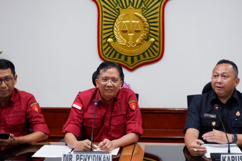 Penyidik Kejagung Periksa Sekretaris Dirut BAKTI Kominfo di Kasus Korupsi BTS