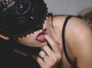 Aw! Lingerie ini Dikreasikan Khusus untuk Bermain Lidah