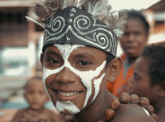 Tradisi Tato Tiga Suku Adat Papua Terancam Punah