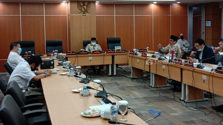 Merasa Tak Dihormati, Komisi B Tunda Rapat Evaluasi PSBB dengan Anak Buah Anies