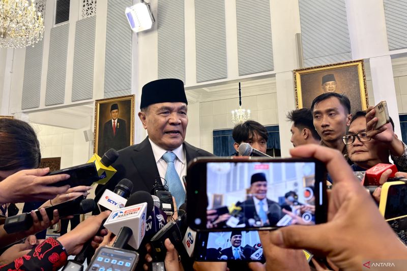 Begini Kata Menko Polkam Djamari Chaniago Soal Desakan Reformasi Polri