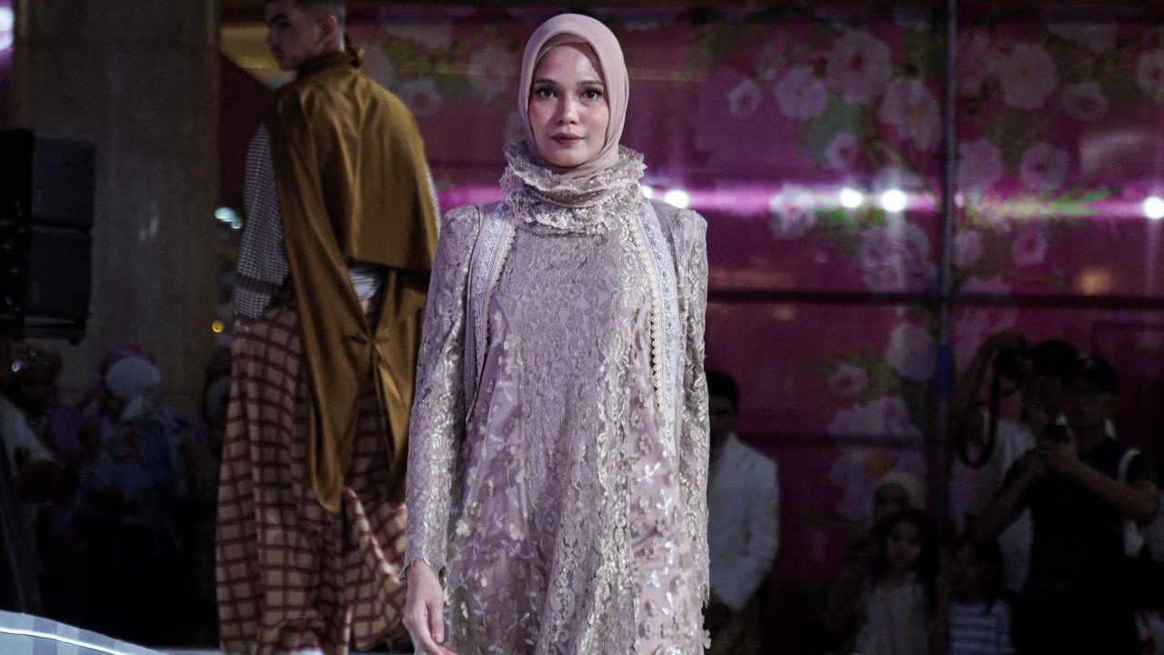 Tren Baju Lebaran 2026, Busana Muslim Minimalis Jadi Favorit!