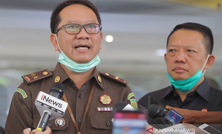 Kejagung Tunda Proses Hukum Paslon yang Maju Pilkada 2020
