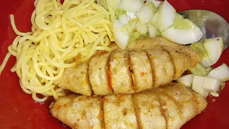 Menyelami Makna Hidup dalam Pempek