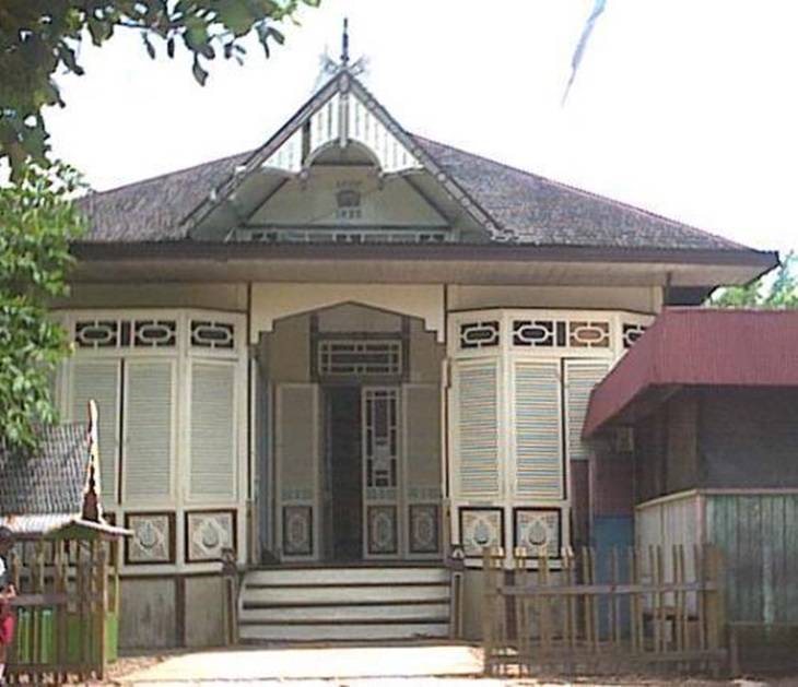 Rumah tua suku Banjar di Kalimantan Selatan.(Foto/id.wikipedia.org)