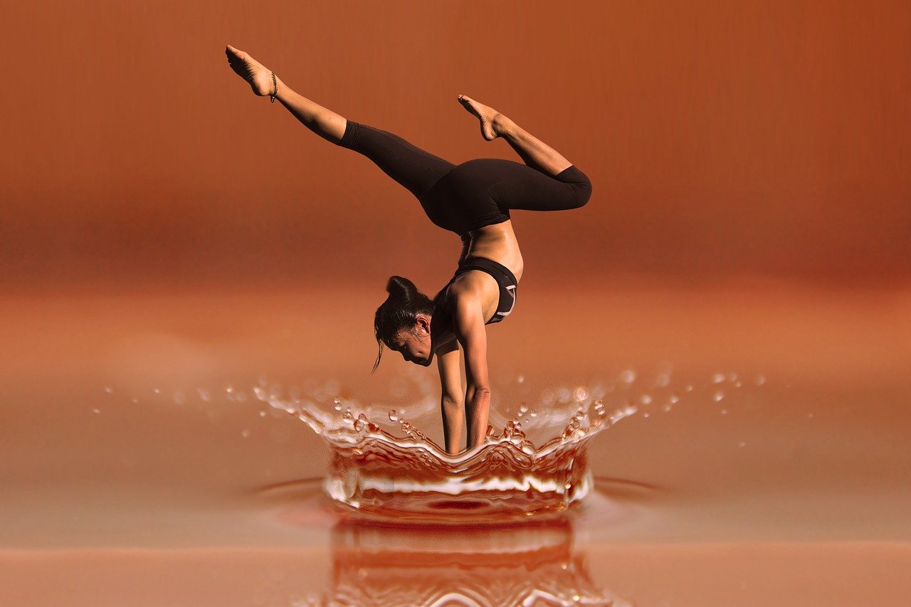 5 Pose Yoga Berguna  Memperbaiki Postur Tubuh