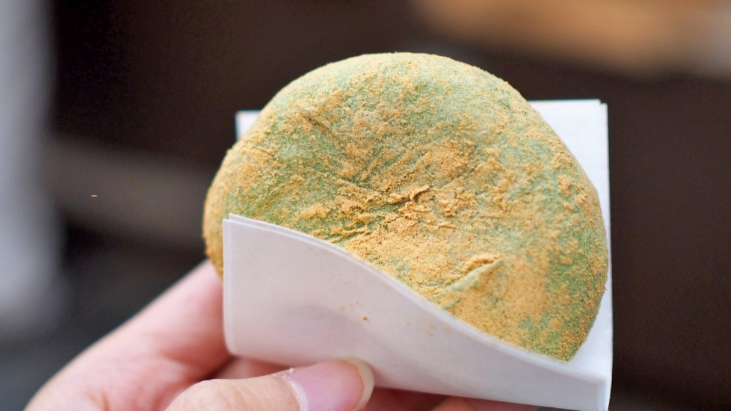 Bikin Mochi Hijau? Manfaatkan Kelor dari Kampung Halaman