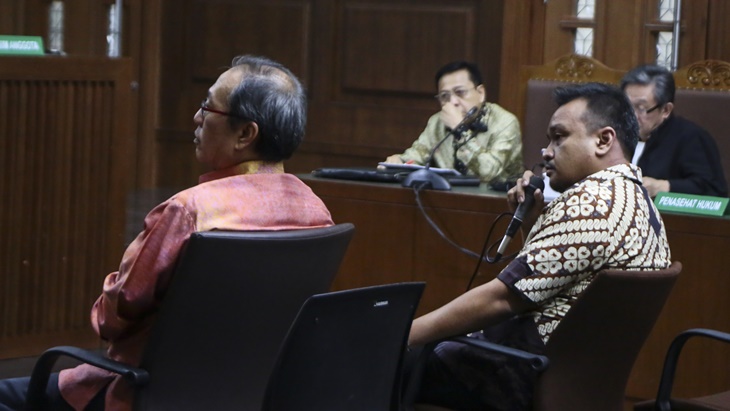 Jaksa KPK Cecar Keponakan Setnov Soal Pemberian Uang ke Fayakun dan Azis Syamsuddin