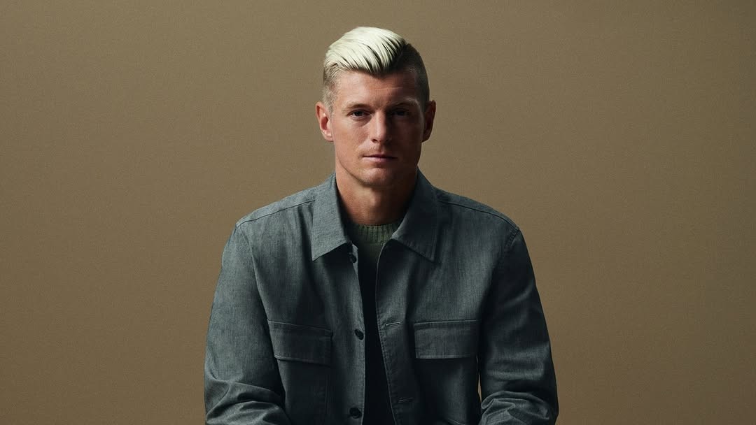 Toni Kroos Puji Barcelona Era Hansi Flick, tapi Kritik Ronald Araujo