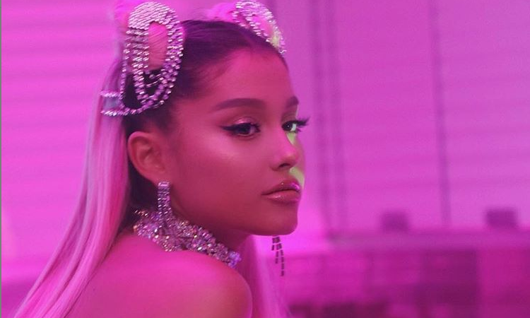 7 Rings, Hits Ariana Grande yang Penuh dengan Kontroversi