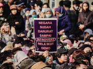 7 Meme Kocak Aksi Demo Mahasiswa di Gedung DPR