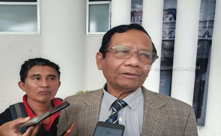 Menko Polhukam Mahfud MD sebut Wiranto bukan orang sembarangan 