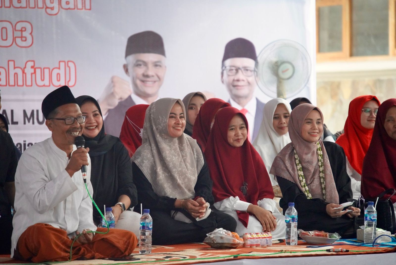 Silahturahmi ke Ponpes Lumajang, Siti Atikoh Didoakan Kembali Sebagai Ibu Negara