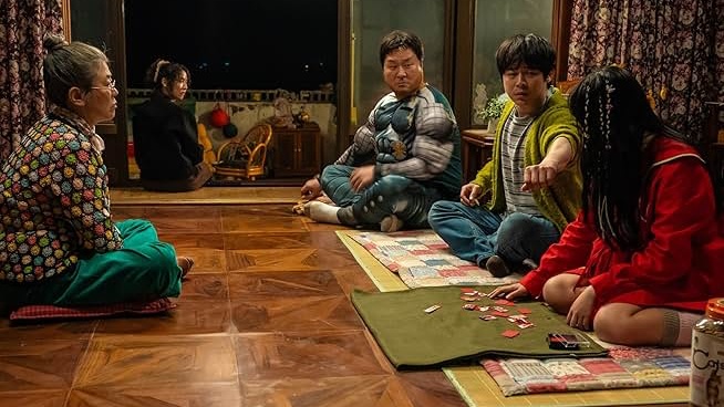 Kisah Perjuangan Ayah Mempertahankan Hidup Sang Anak di Film 'My Daughter Is A Zombie', Intip Sinopsisnya