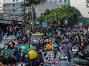 Aksi Mahasiswa Long March di Tangerang