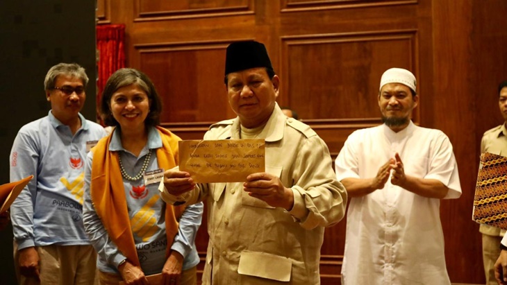Dukungan alumni SMA se-Jakarta kepada Prabowo-Sandi. (Foto: merahputih.com/Ponco Sulaksono)