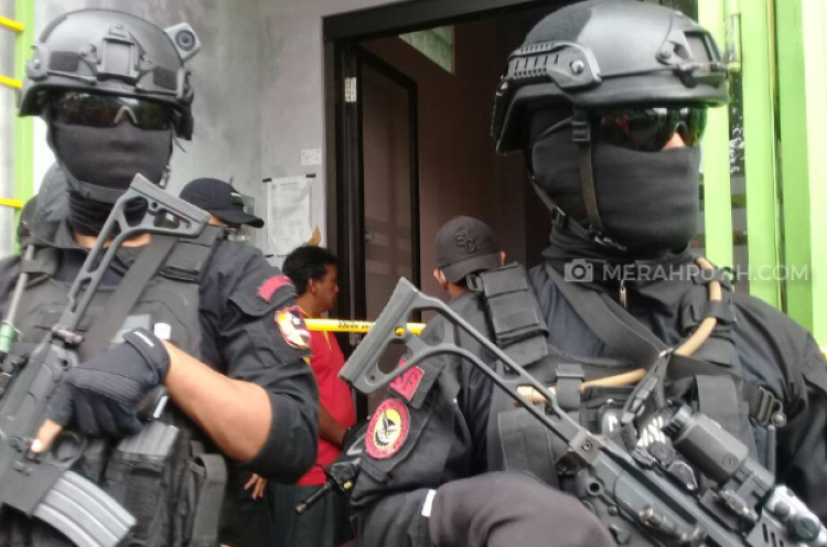 Densus 88 Tangkap Sejumlah Terduga Teroris di Jawa Timur