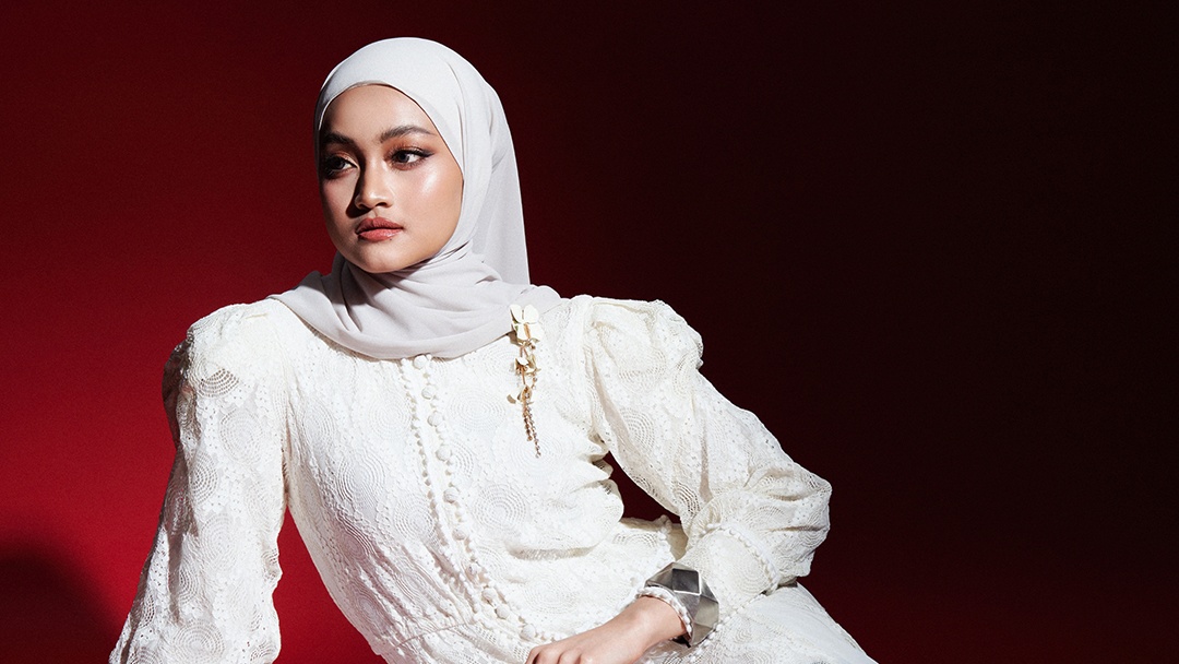 Eltasya Natasha Resmi Gabung Sony Music, Langsung Rilis Single 'Terpatri'