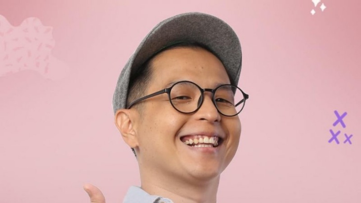 Keluh Kesah Ernest Prakasa Produksi 'Imperfect The Series' di Tengah Pandemi