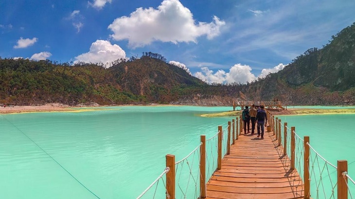 kawah putih ciwidey