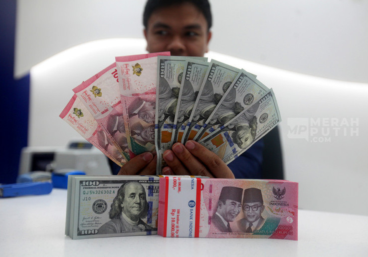 Nilai Tukar Rupiah Melemah Seiring Periode Blackout The Fed