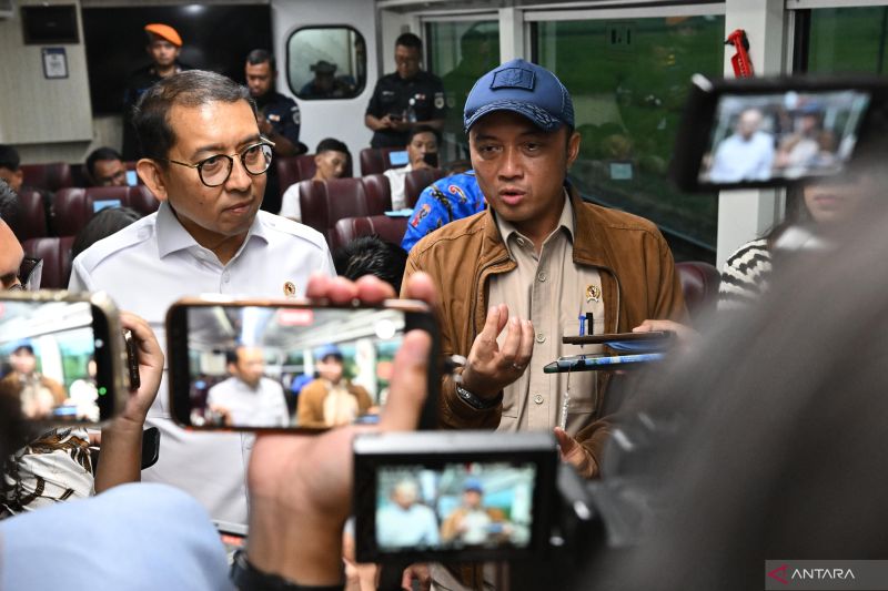 Mensesneg Bilang Prabowo Juga Naikkan Tukin Guru-Nakes 3T Bukan Cuma TNI