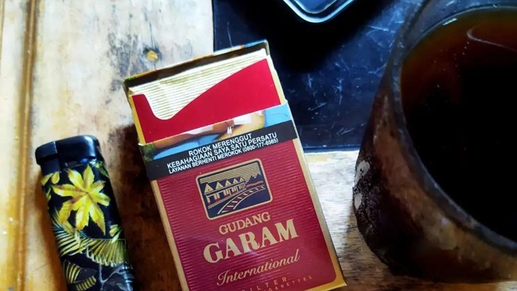 Satpam Komplek Makin Tangguh dengan Senjata Andalan Ini