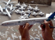 Pengrajin Miniatur Pesawat Terbang yang Mendunia.