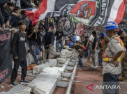 JakPro Ungkap Pagar Pembatas JIS Roboh Akibat Diinjak Jakmania