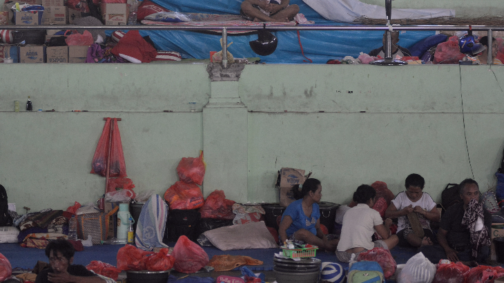 Anggota DPR Beri Sumbangan untuk Pengungsi Gunung Agung
