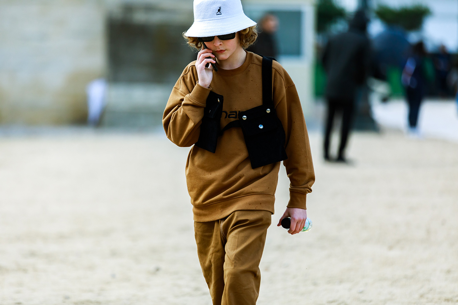 Inspirasi Busana 'Streetstyle' Pria dari Paris Fashion Week 2019 yang Bisa Kamu Tiru