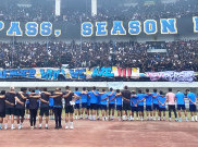 Skuad Persib Digeruduk Ribuan Bobotoh, Sang Kapten Marc Klok Tegaskan Laga Vs Persija Bukan Sekadar Tiga Poin