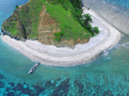 Pulau Baling-baling, Menikmati Keindahan Pantai di Atas Ketinggian