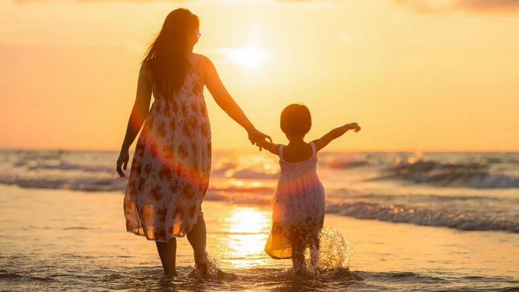Gaya Hidup Ibu Bisa Pengaruhi Obesitas Anak